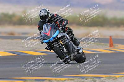 media/Sep-11-2022-SoCal Trackdays (Sun) [[81b7e951af]]/Turn 14 (1130am)/